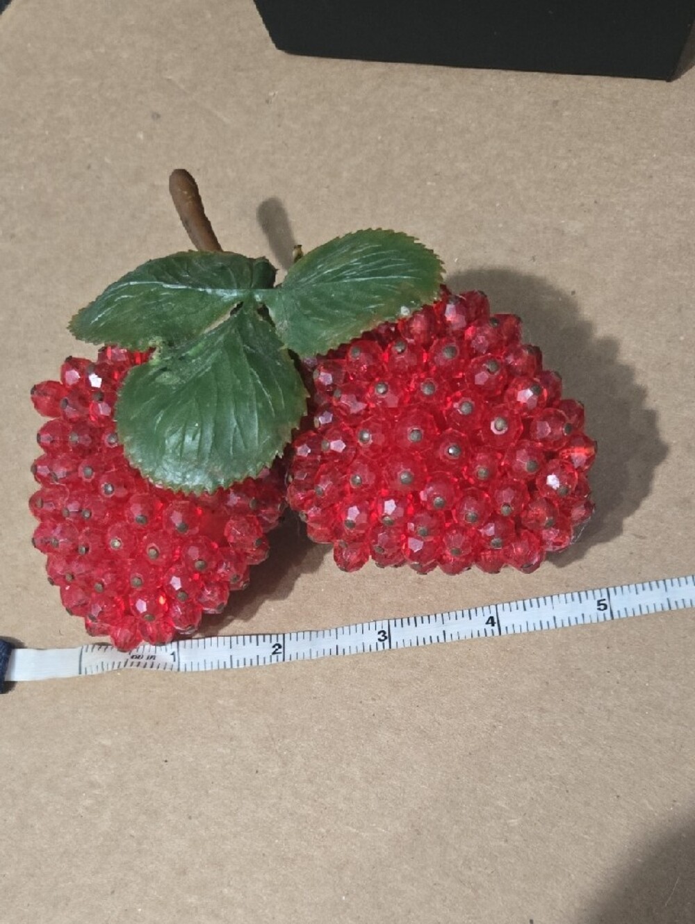 Vintage Red Faceted Lucite Strawberry with Green Leaves - Picture 5 of 5